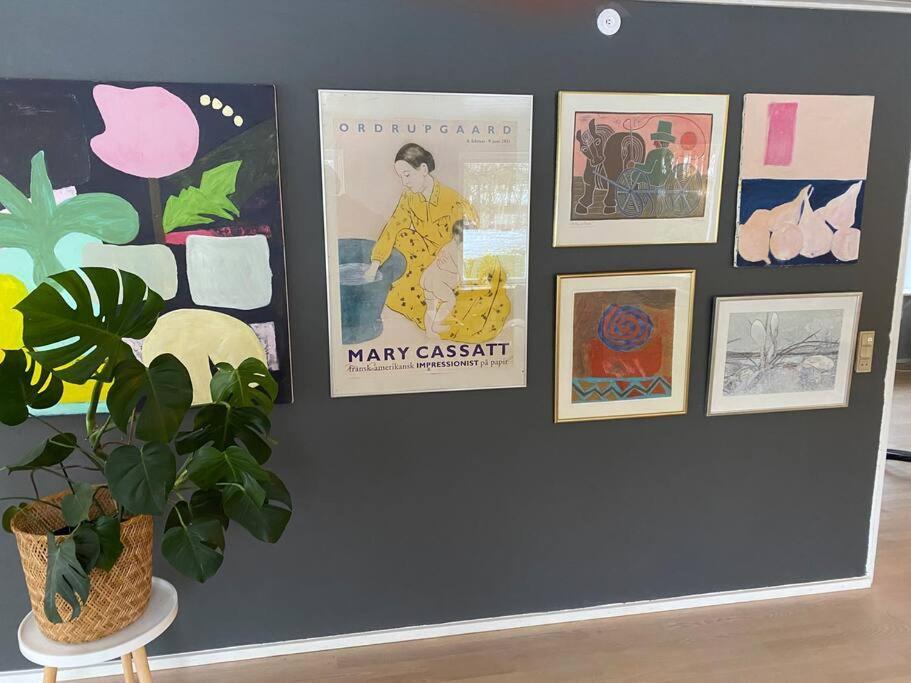 Villa Skont Hus Pa Landet Taet Pa Billund Give Esterno foto