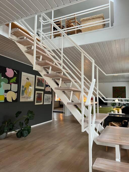 Villa Skont Hus Pa Landet Taet Pa Billund Give Esterno foto
